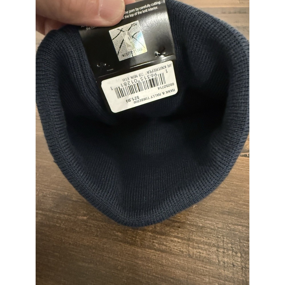 New Era Removable Pom Knit Youth Minnesota Timberwolves Beanie Navy TWolves NWT - Picture 3 of 3